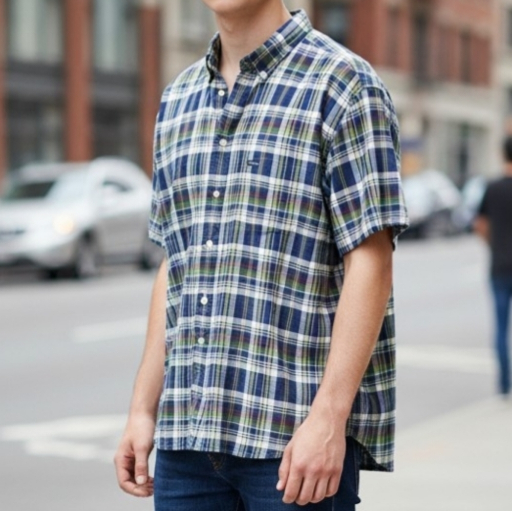 American Eagle Outfitters Button Down Shirt Men's Large Plaid Blue Short Sleeve